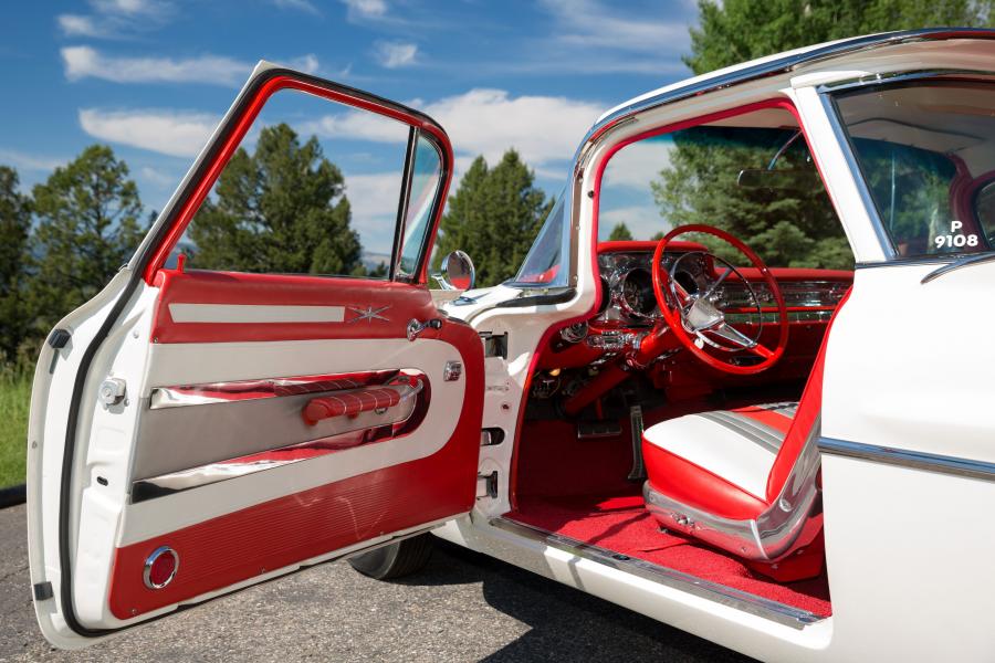 Интерьер Pontiac El Catalina Safari Pickup 1959 года  (фото 21 из 25)